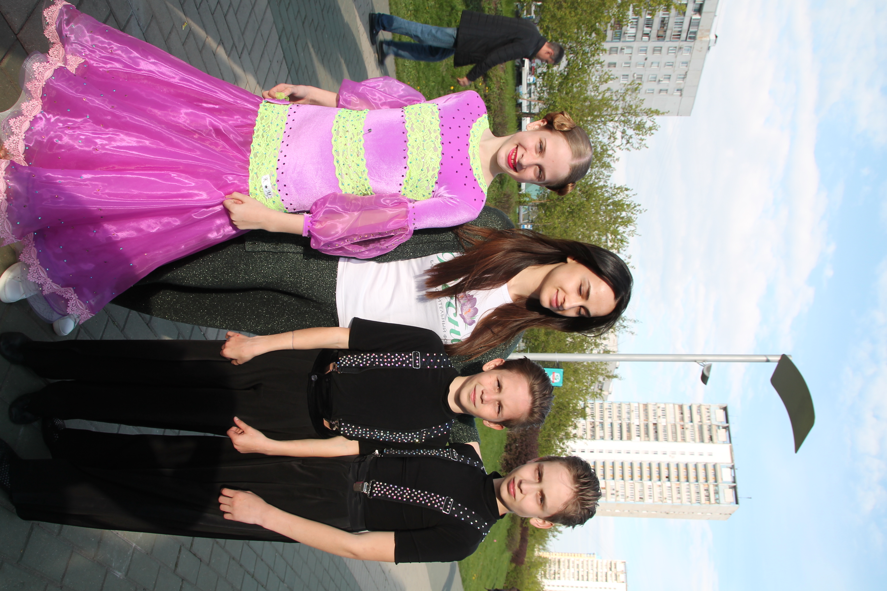 000275