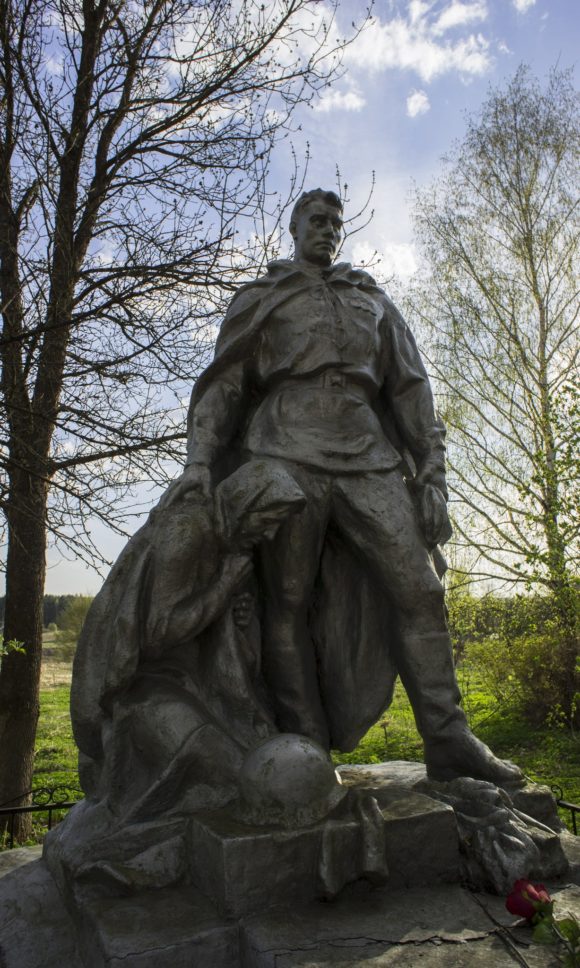 Тверская обл., Старицкий район, с. Родня. Весна 2014.